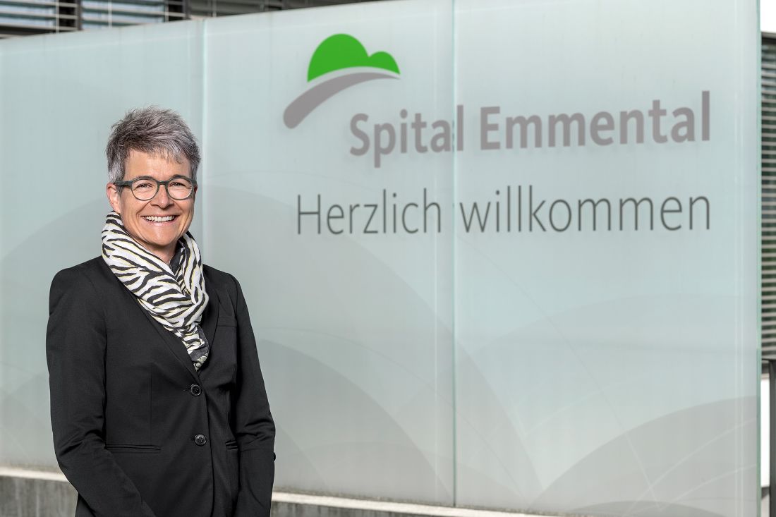 Regula_Feldmann_vor_Logo.jpg Regula_Feldmann_vor_Logo.jpg
